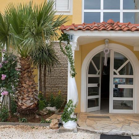Apartments Villa Broca Brodarica  Ngoại thất bức ảnh